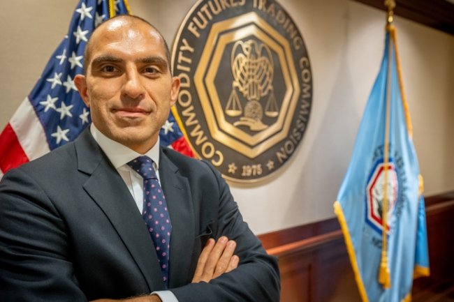 Dyskusja o Regulacjach na Rynku Kryptowalut