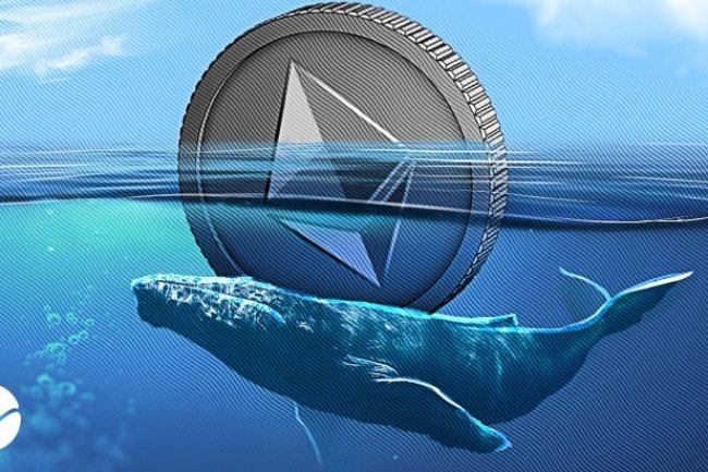 Wieloryb sprzedaje 43 000 ETH na Coinbase