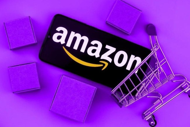 Amazon Prime Rozdaje Paczki Kart do Gry NFT