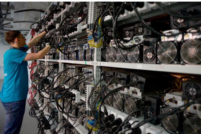 Zarobki Górników na Rekordowym Poziomie