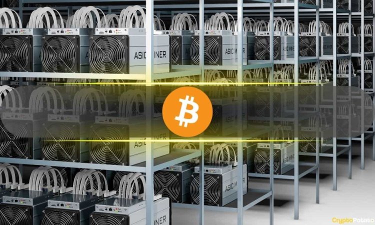 Spadek Akcji Firm Wydobywczych Bitcoina