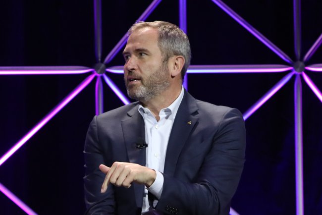 CEO Ripple ostrzega przed Tetherem