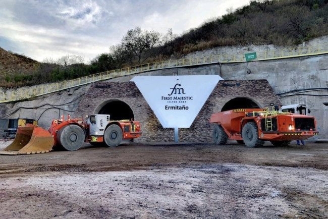 Rosnący Deficyt Srebra