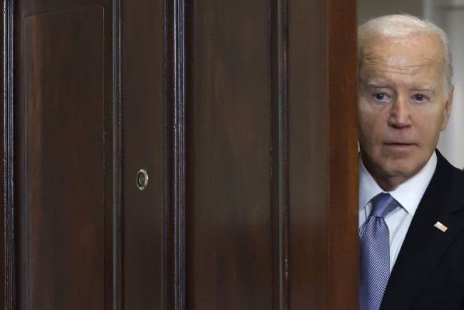 Joe Biden Wycofuje się z Wyścigu Prezydenckiego