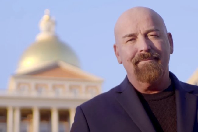 Deaton krytykuje Genslera i Warren