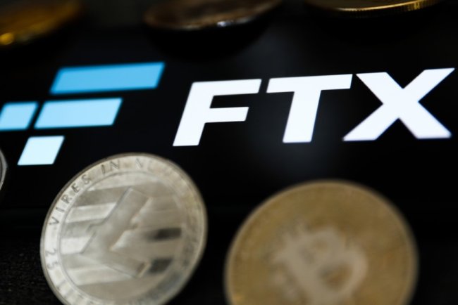 FTX sprzedaje tokeny Worldcoin na aukcji