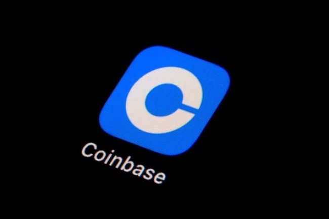 Spadek Przychodów Coinbase