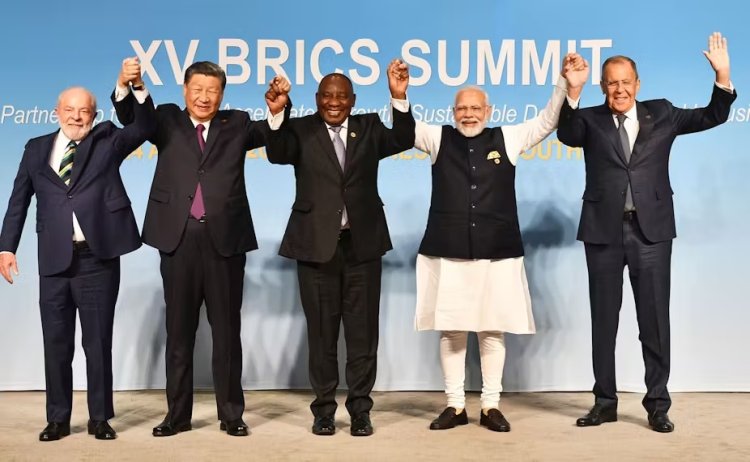 Waluty Lokalne Zastępują Dolara w BRICS