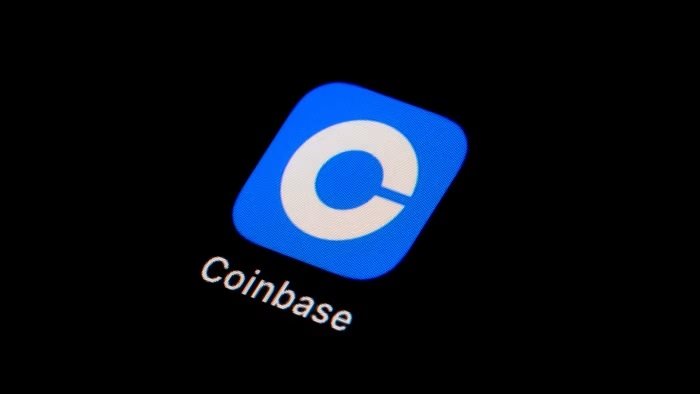 Spadek Przychodów Coinbase