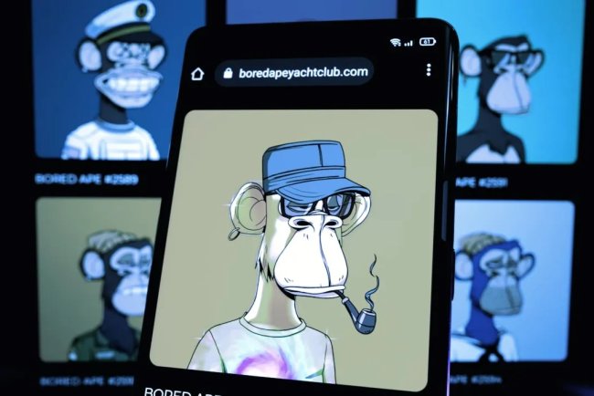 Kwiecień pogrąża NFT