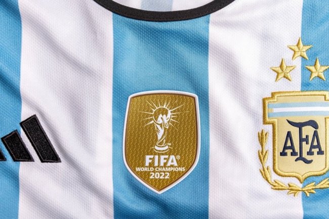 Cyfrowe sneakersy w AFA