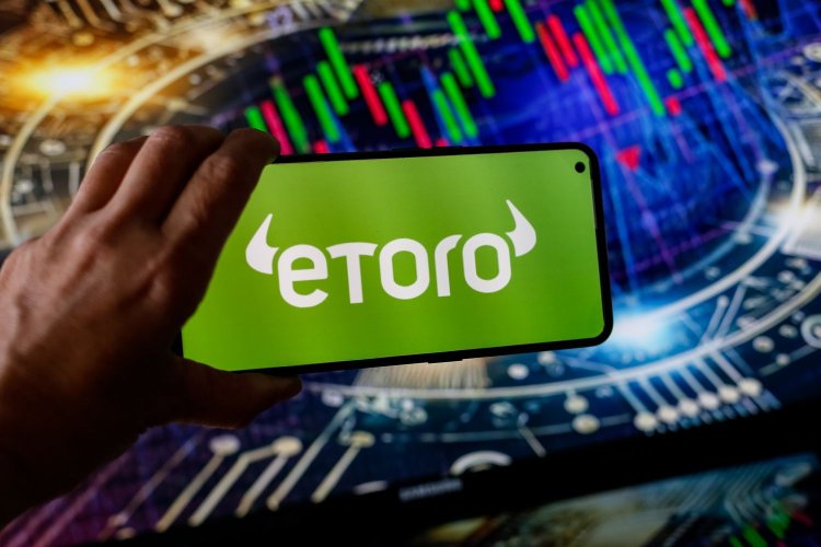 eToro z UAE PASS