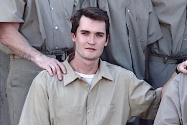 Ulbricht sprzedaje więzienne rzeczy