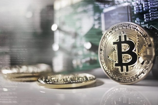 Dodruk akcji, na zakup BTC