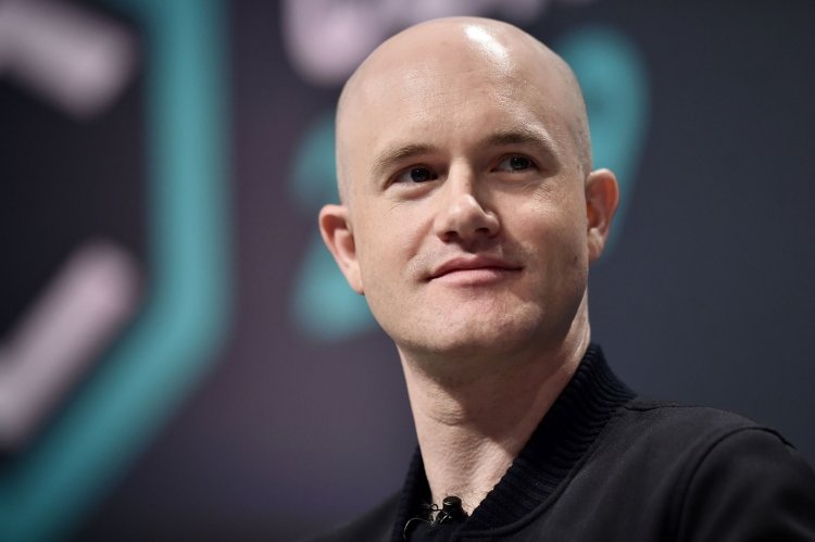 Coinbase dominuje rynek krypto ETF-ów
