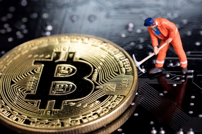Solowy górnik Bitcoin zgarnął 1,5 mln zł!