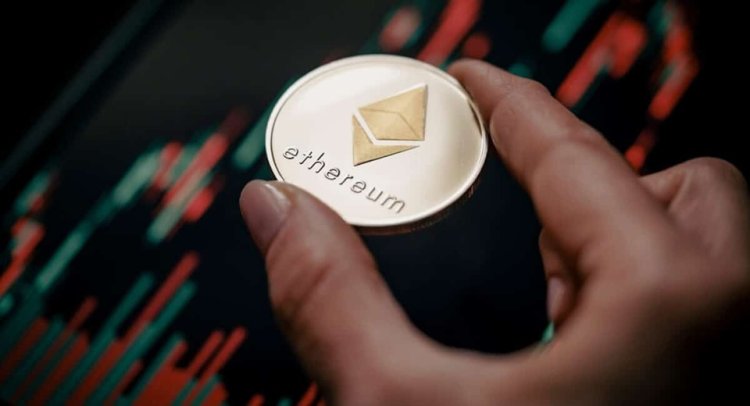 Fundacja Ethereum sprzedaje ETH za 49 mln zł