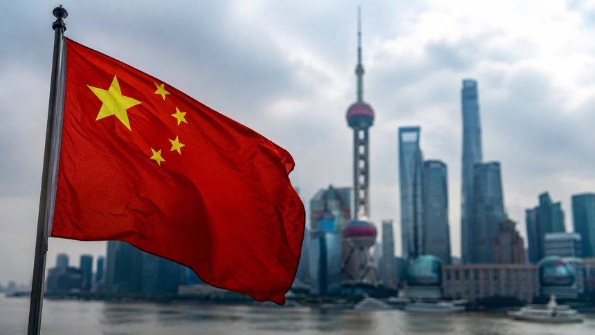 Chiny zaostrzają walkę z kryptowalutami