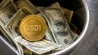 HTX usuwa stablecoina USD1