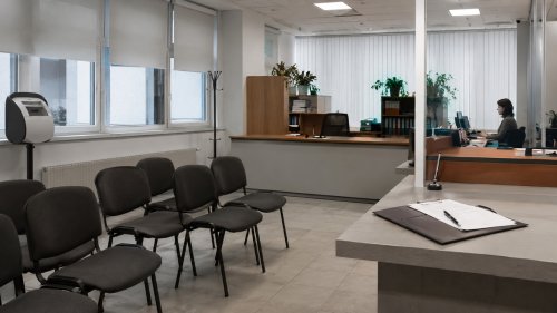 Polacy zakładają mniej firm