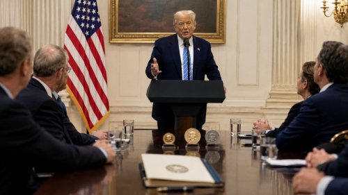 Trump naciska na CLARITY Act